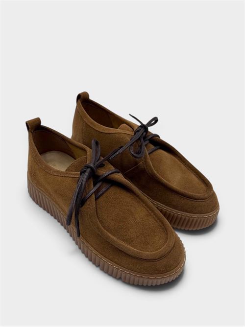 Mocassino stringato in camoscio color cuoio IL LACCIO | DH6116CAMOSCIODATE